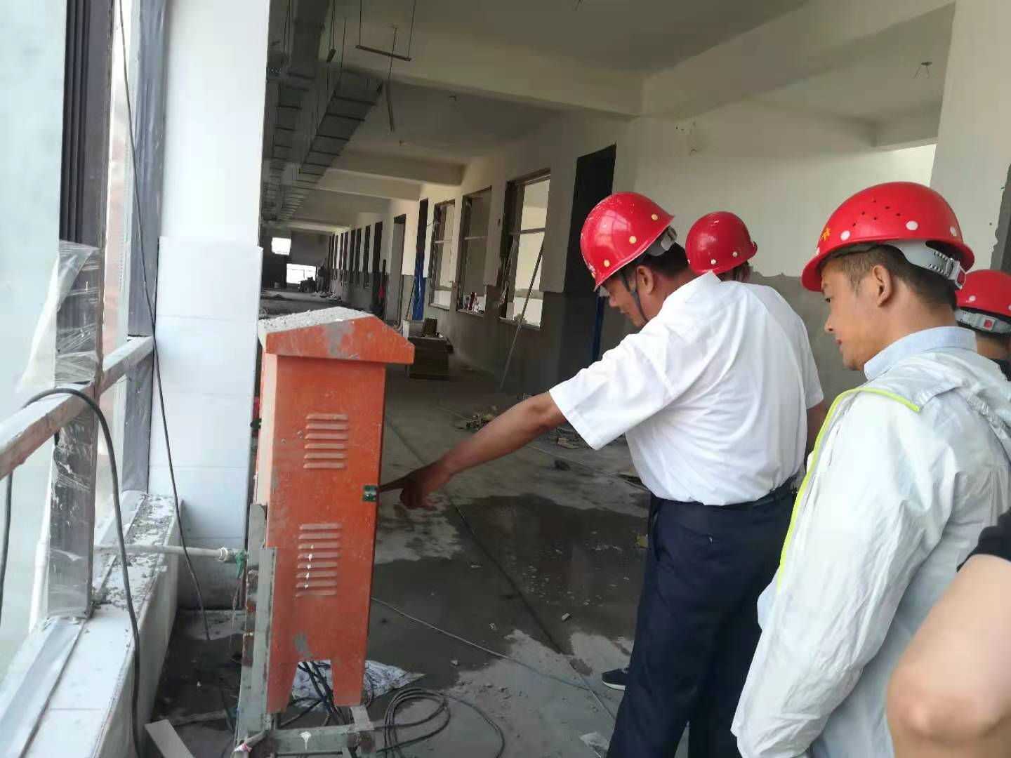 恒馨小学1.jpg